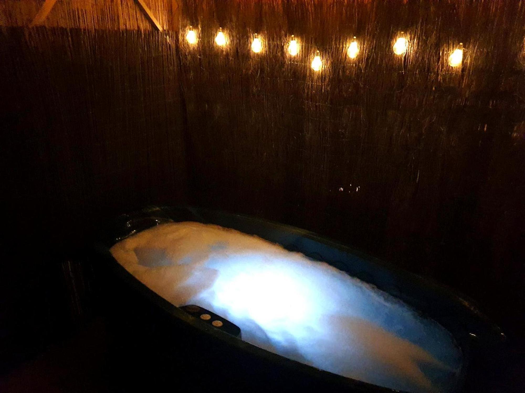 Villa L'Eden De Camargue- Spa Et Nature Candillargues Kültér fotó